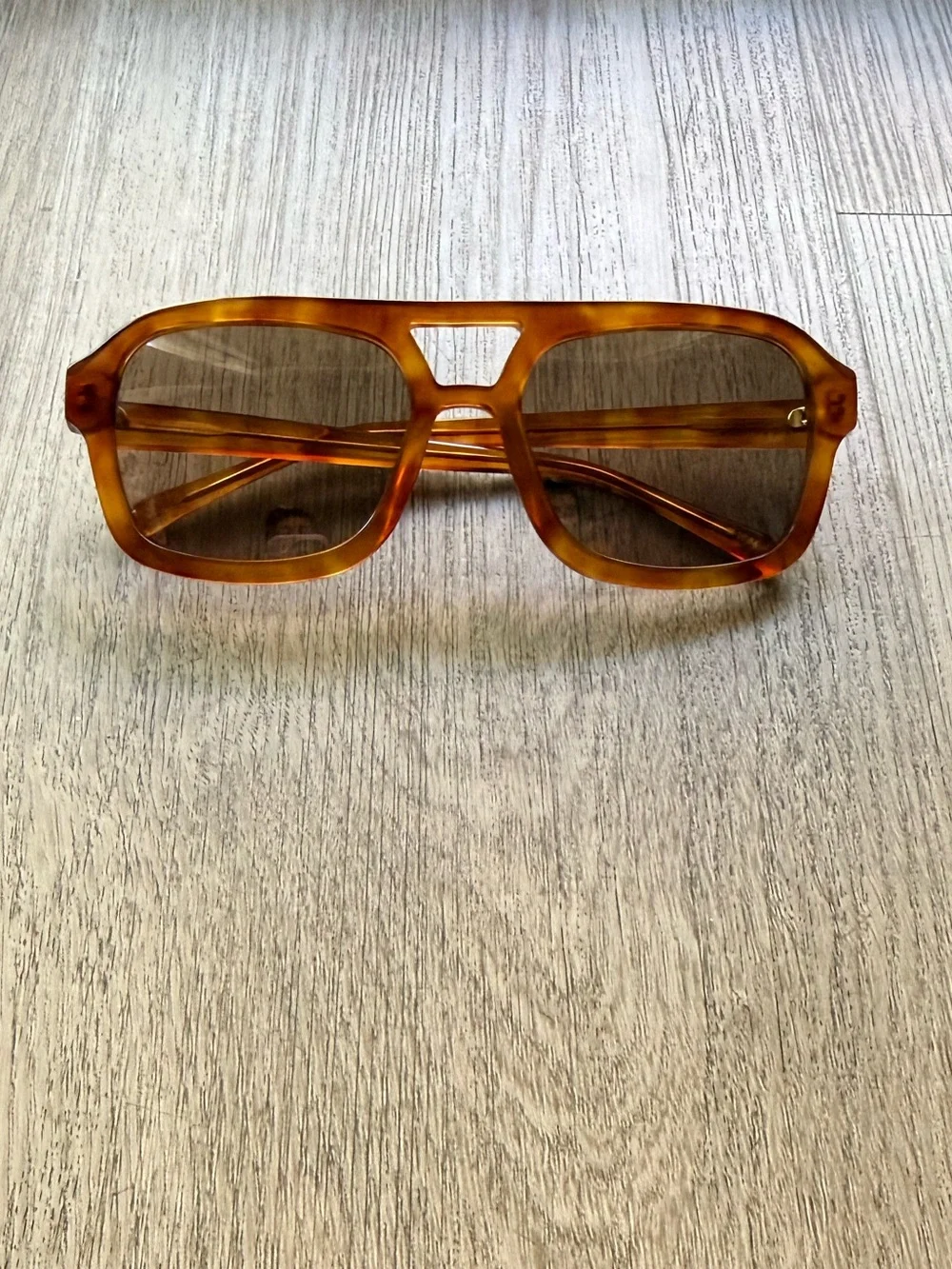banbe the lais tortoise brown tan aviator navigator sunglasses eyewear NEW